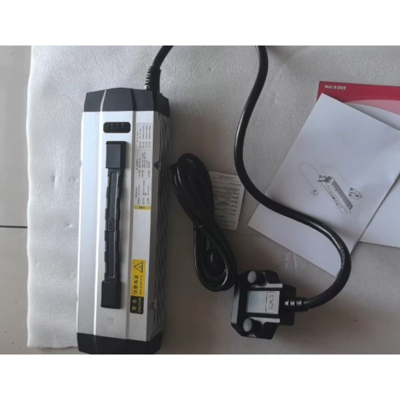 CM13600 충전기 (21-25년식 P80 V40 V - Drone Battery Charger 리뷰 및 가격